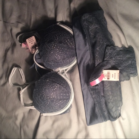 vs pink matching bundle - Picture 1 of 1
